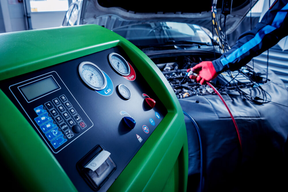 Air Con Regas in Bromsgrove and Worcestershire